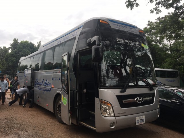 カンボジアのシェムリアップからタイのバンコクまでバスで行ってきた タビホリ